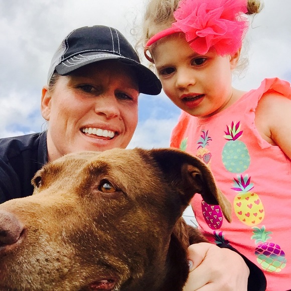 Meet your Posher, Dani - Picture 4 of 7